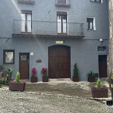 El Portalet De Rialla * Santa Pau